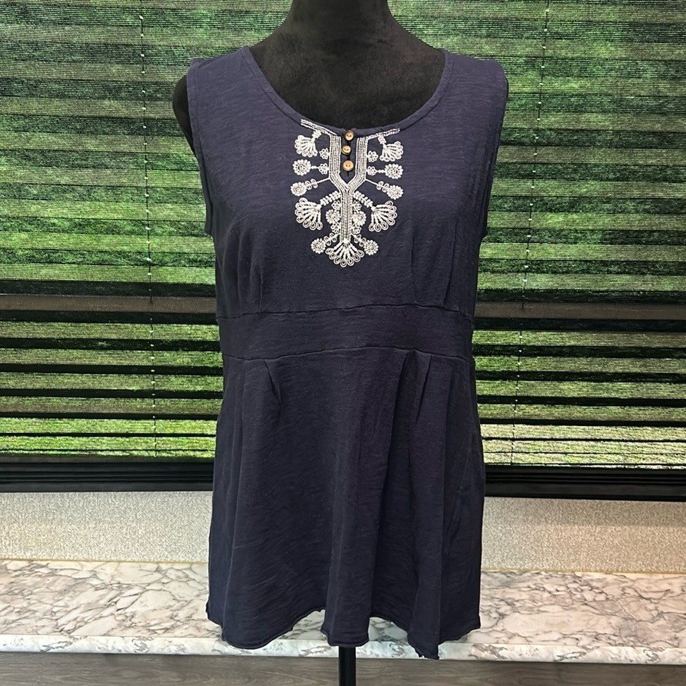 Marino Bay Women’s‎ Cotton Sleeveless Embroidered Button Front Shirt Size Medium